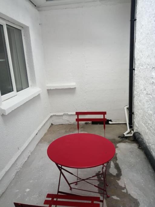 Cosy City Apartment Cork Exterior foto